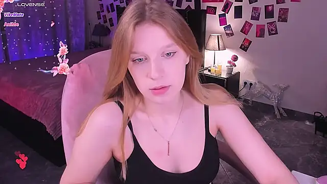 KarambaMoon online show from May 3, 8:26 pm