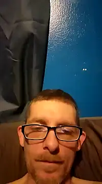 Snapshot of MysteriousFire23 chatting on December 7, 3:19 pm MysteriousFire23 online show from December 7, 3:19 pm