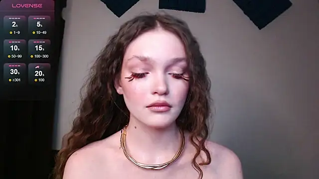 stellapayne1 online show from March 22, 7:20 pm