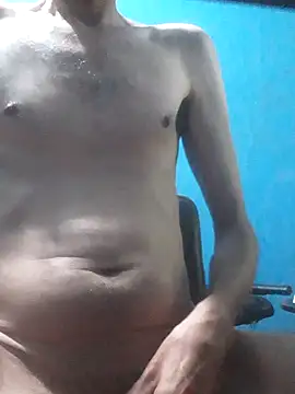 Snapshot of hugosafado333 chatting on October 25, 10:59 pm hugosafado333 online show from October 25, 10:59 pm