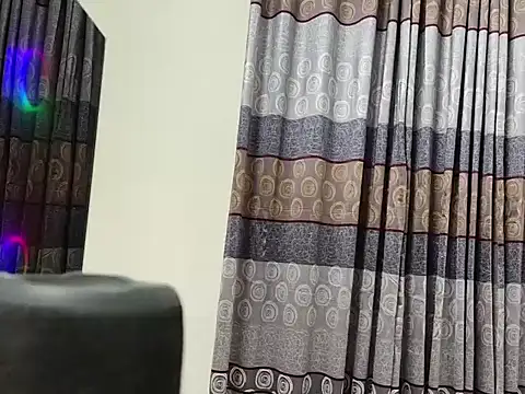 kaityelixa online show from April 30, 5:08 pm