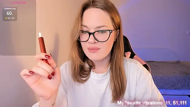 ami amour  online show from November 29, 4:32 pm