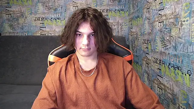 Snapshot of sweet_lucifer666 chatting on December 9, 12:19 pm sweet lucifer666 online show from December 9, 12:19 pm