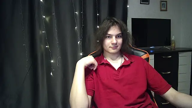 Snapshot of sweet_lucifer666 chatting on March 19, 9:16 pm sweet lucifer666 online show from March 19, 9:16 pm