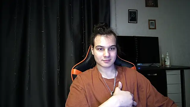 Snapshot of sweet_lucifer666 chatting on March 22, 7:42 pm sweet lucifer666 online show from March 22, 7:42 pm