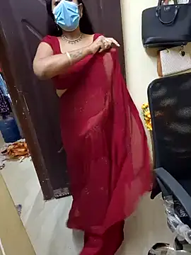 Snapshot of Roja-Telugu777 chatting on February 7, 4:48 am Roja-Telugu777 online show from February 7, 4:48 am