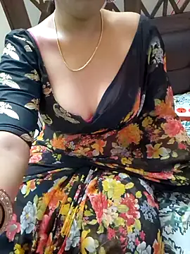 Snapshot of Roja-Telugu777 chatting on September 8, 3:44 pm Roja-Telugu777 online show from September 8, 3:44 pm