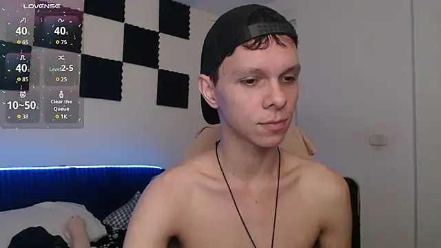 Snapshot of bryamado69 chatting on November 27, 10:28 am bryamado69 online show from November 27, 10:28 am