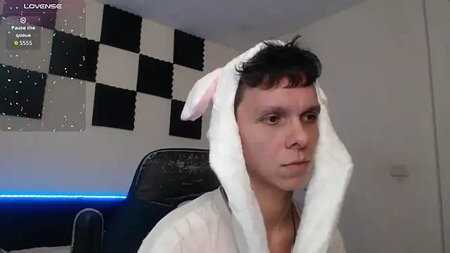 Snapshot of bryamado69 chatting on November 30, 5:11 am bryamado69 online show from November 30, 5:11 am