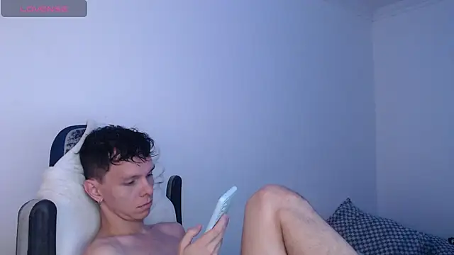 Snapshot of bryamado69 chatting on June 11, 5:00 pm bryamado69 online show from June 11, 5:00 pm