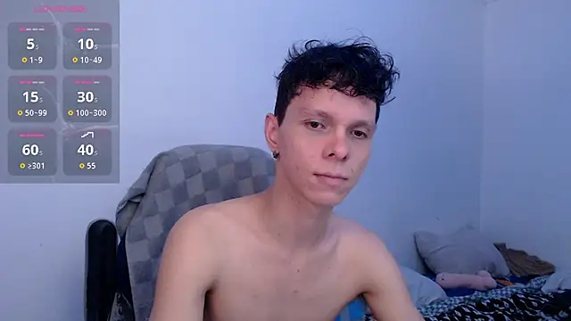 Snapshot of bryamado69 chatting on July 9, 6:17 am bryamado69 online show from July 9, 6:17 am