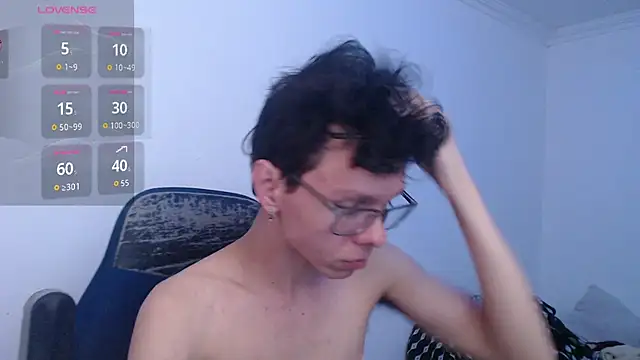 Snapshot of bryamado69 chatting on July 25, 1:19 pm bryamado69 online show from July 25, 1:19 pm