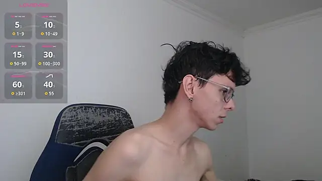 Snapshot of bryamado69 chatting on July 26, 8:16 pm bryamado69 online show from July 26, 8:16 pm