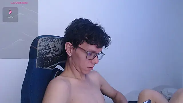 Snapshot of bryamado69 chatting on July 27, 3:52 pm bryamado69 online show from July 27, 3:52 pm
