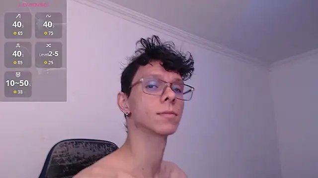 Snapshot of bryamado69 chatting on July 30, 4:06 pm bryamado69 online show from July 30, 4:06 pm