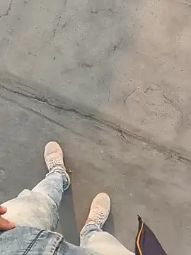 Gururonny07 online show from December 12, 10:45 am