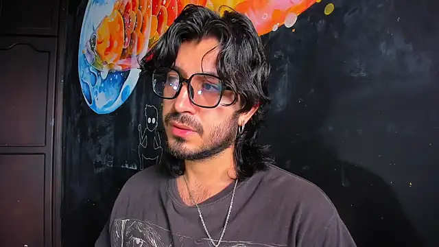 Ackerman Eren  online show from November 4, 6:07 pm