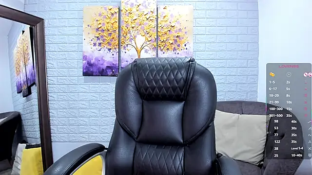 LenaRuiz  online show from June 2, 12:18 pm
