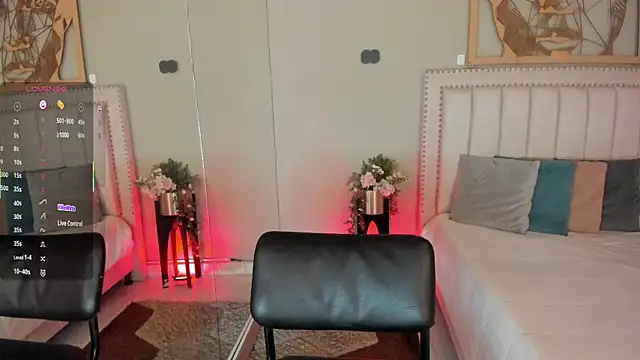 LenaRuiz  online show from June 17, 12:07 pm
