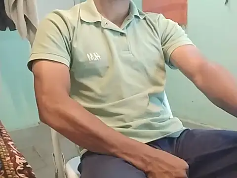 Snapshot of vicky0805 chatting on March 9, 3:54 am vicky0805 online show from March 9, 3:54 am