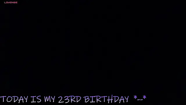 Snapshot of _sharlotte777 chatting on June 27, 1:28 pm sharlotte777 online show from June 27, 1:28 pm