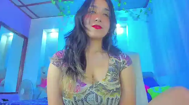 juliieta love online show from February 10, 8:00 pm