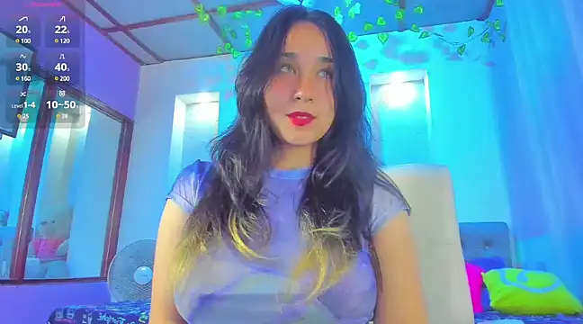 juliieta love online show from February 13, 7:10 pm