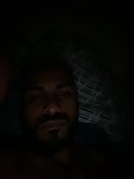 islandvybee55 online show from January 26, 11:18 pm