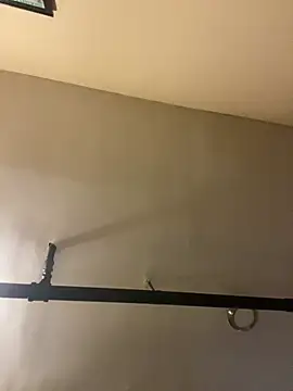 islandvybee55 online show from February 17, 6:03 pm