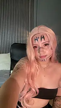 Snapshot of MiaPetit_ chatting on November 1, 4:14 am MiaPetit  online show from November 1, 4:14 am