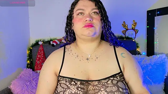 Snapshot of lunitaa0 chatting on November 23, 7:46 pm lunitaa0 online show from November 23, 7:46 pm