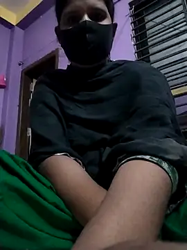 Koyel-Sen online show from February 8, 1:11 pm