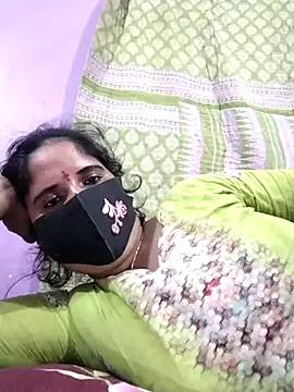 Koyel-Sen online show from November 8, 4:29 pm