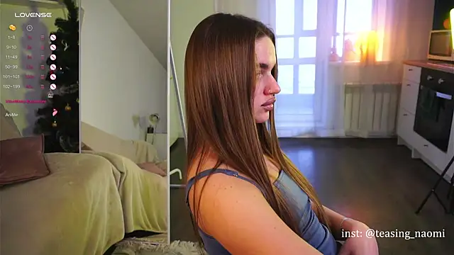 Snapshot of aesthetics__tease chatting on January 5, 5:30 am aesthetics tease online show from January 5, 5:30 am