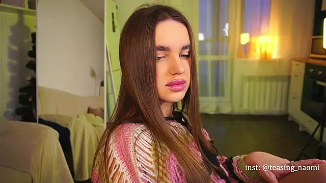 Snapshot of aesthetics__tease chatting on January 12, 2:35 am aesthetics tease online show from January 12, 2:35 am