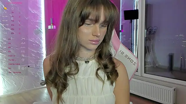 Snapshot of aesthetics__tease chatting on October 11, 12:36 pm aesthetics tease online show from October 11, 12:36 pm