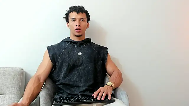 Dominick star online show from January 26, 3:38 am