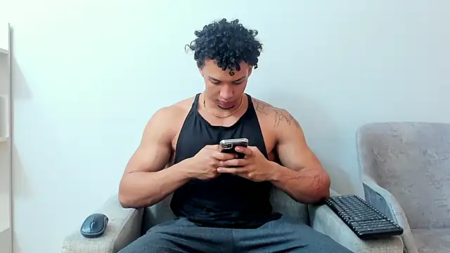 Dominick star online show from January 28, 3:25 am