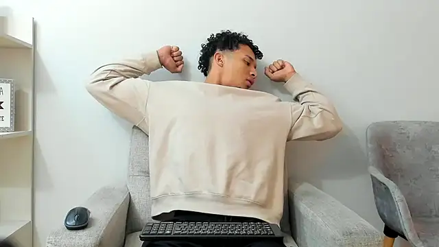 Dominick star online show from January 31, 3:09 am