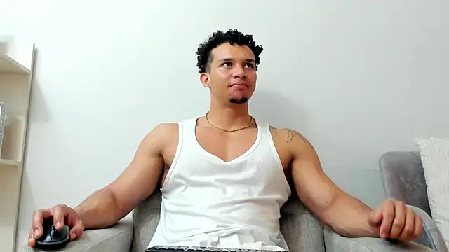 Dominick star online show from February 5, 4:27 am