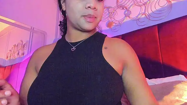 Sofi Fox  online show from July 22, 2:58 am