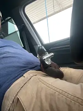 SukItSlo444 online show from April 16, 2:07 pm