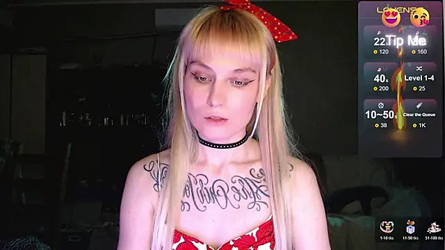 mischellemeow13 online show from November 26, 10:33 pm