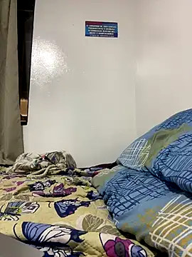 Snapshot of mysteriousgirl20 chatting on October 3, 5:04 am mysteriousgirl20 online show from October 3, 5:04 am