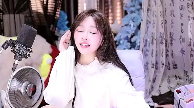 Missy Nana21 online show from March 21, 7:24 pm