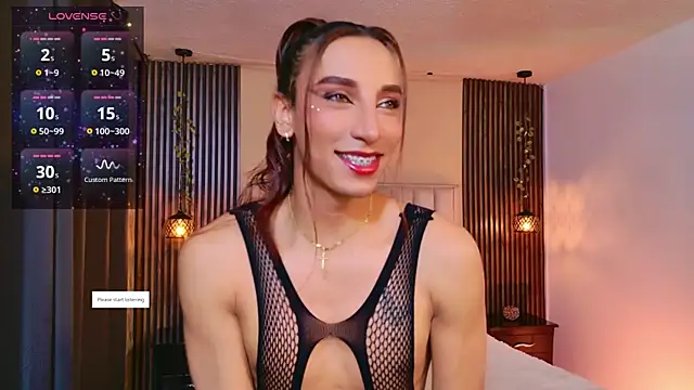 Nathan Smith  online show from July 9, 8:02 pm