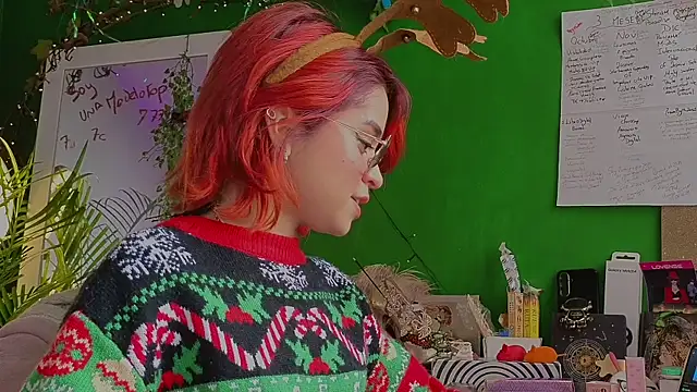 Snapshot of midas307k_ chatting on December 15, 9:20 pm midas307k online show from December 15, 9:20 pm