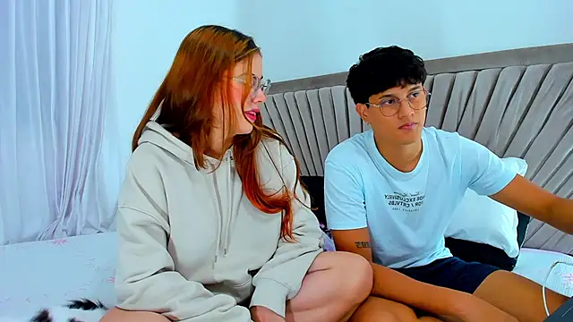 kittyandrick online show from March 22, 12:39 am