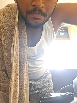 LundChodumera online show from November 8, 7:52 am