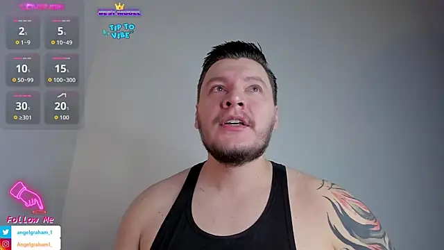 Snapshot of Angelgraham_1 chatting on June 16, 2:19 pm Angelgraham 1 online show from June 16, 2:19 pm